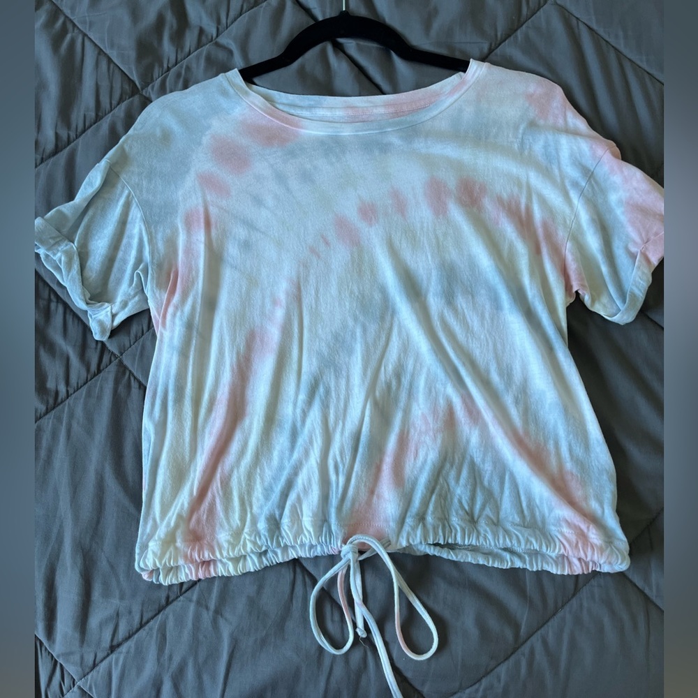 American Eagle T-shirt